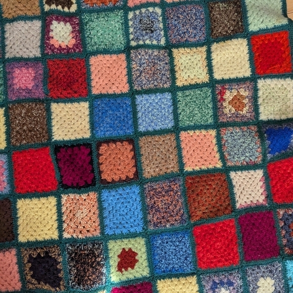 VINTAGE Handmade Granny Square Afghan Multicolored Knit Rectangular Blanklet - Picture 5 of 8
